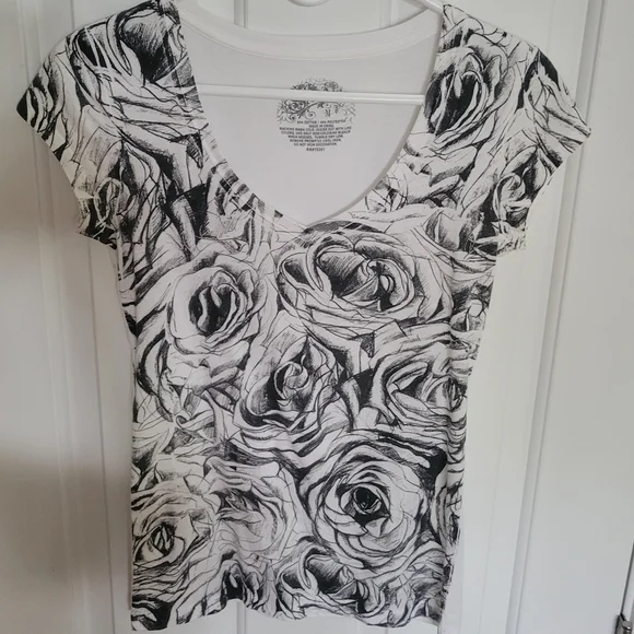 Stranded Short Sleeve T-Shirt - Picture 2 of 10